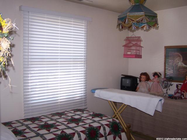 3160 S 400 E, Bountiful, UT 84010 — photo 12