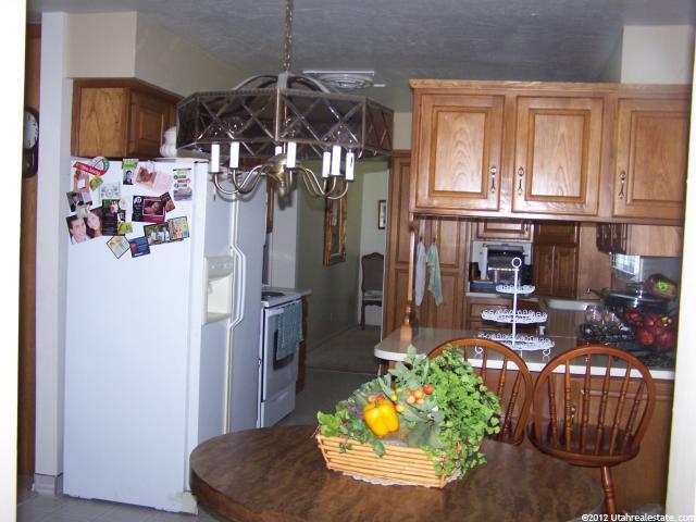 3160 S 400 E, Bountiful, UT 84010 — photo 6