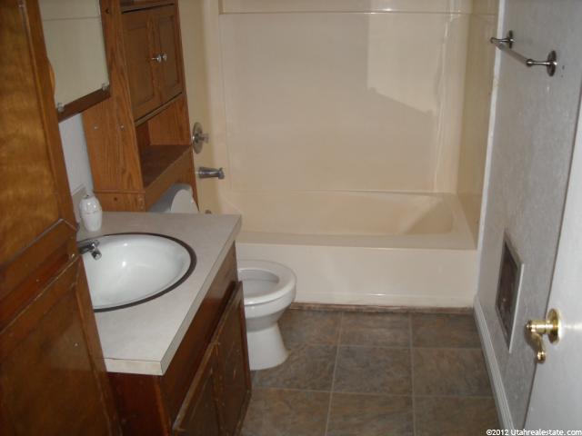 572 W 500 S, Vernal, UT 84078 — photo 6