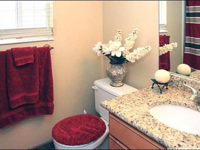 2095 S Main St E #21, Bountiful, UT 84010 — photo 11