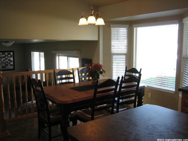 4022 S 2725 W, Roy, UT 84067 — photo 2