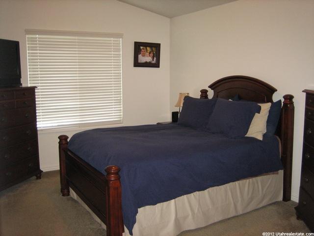 4022 S 2725 W, Roy, UT 84067 — photo 4