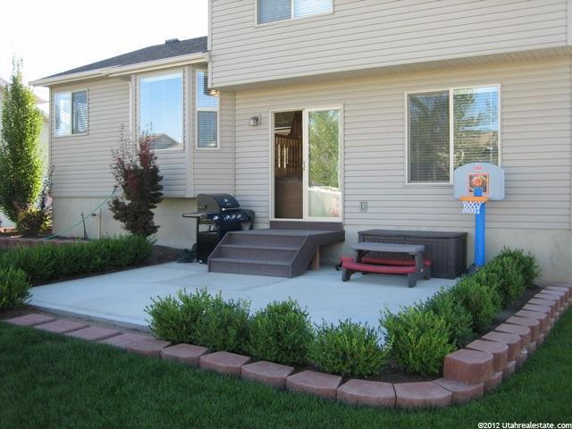 4022 S 2725 W, Roy, UT 84067 — photo 6