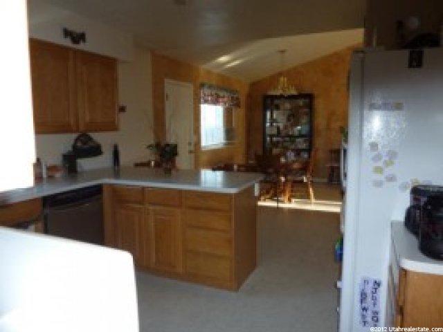 964 N 575 W, Clinton, UT 84015 — photo 5