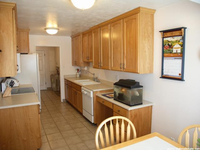 421 E 6270 S, Murray, UT 84107 — photo 3