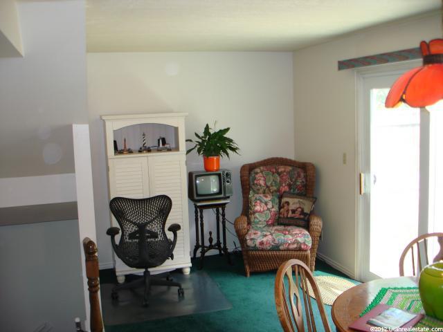 94 S River Heights Blvd, River Heights, UT 84321 — photo 4