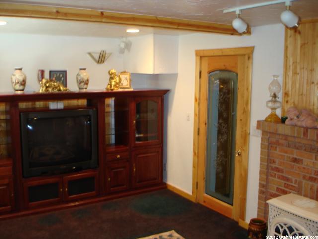 94 S River Heights Blvd, River Heights, UT 84321 — photo 8