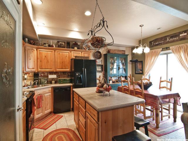 340 E 2275 N, North Ogden, UT 84414 — photo 7