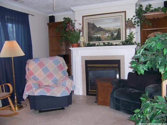 2473 N 840 W, Clinton, UT 84015 — photo 2