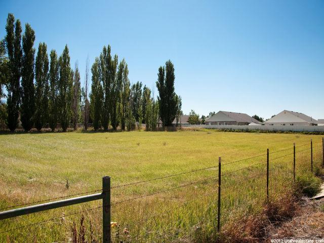 857 W 1800 N #1, Clinton, UT 84015 — photo 12