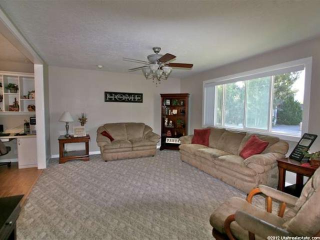 365 W 1000 N, Logan, UT 84321 — photo 2