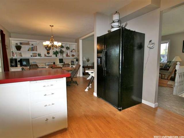 365 W 1000 N, Logan, UT 84321 — photo 8
