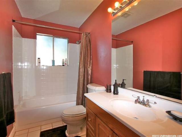 365 W 1000 N, Logan, UT 84321 — photo 10