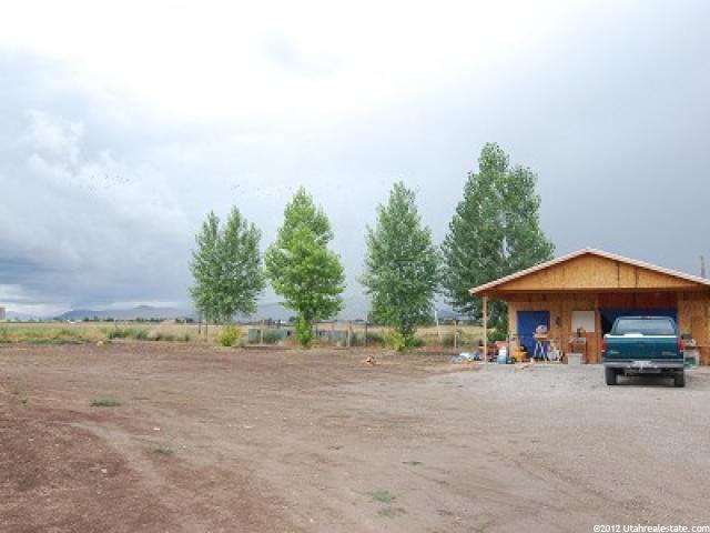 9015 N River Rd, Elwood, UT 84337 — photo 4