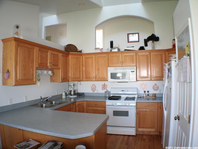 3136 N 2700 W, Farr West, UT 84404 — photo 3