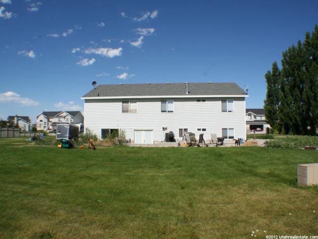 3136 N 2700 W, Farr West, UT 84404 — photo 9