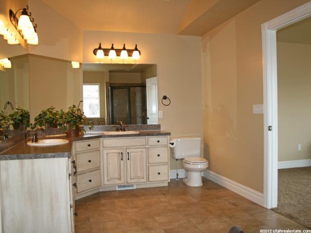 431 S 2075 W, Plain City, UT 84404 — photo 7