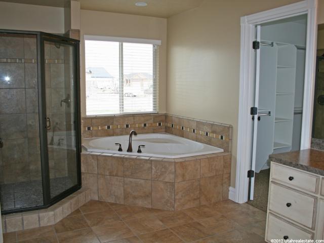 431 S 2075 W, Plain City, UT 84404 — photo 8