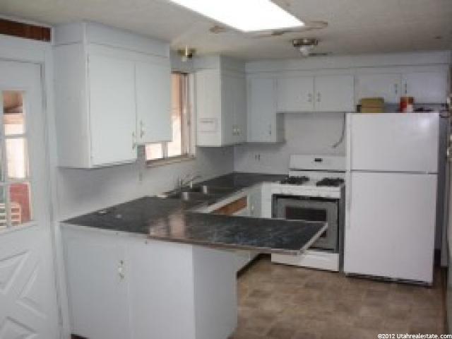 114 E 6980 S, Midvale, UT 84047 — photo 2