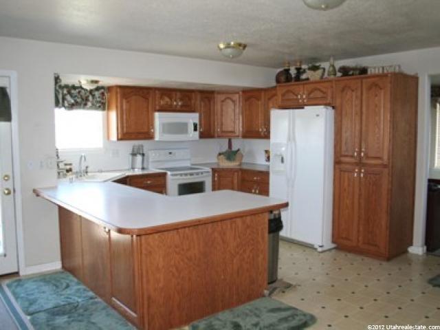 43 E 475 S, Kaysville, UT 84037 — photo 5