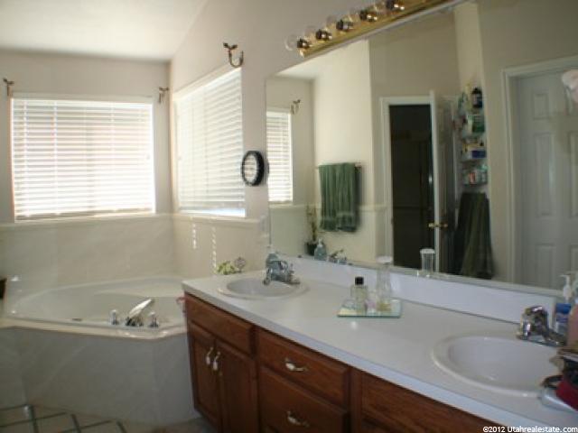 43 E 475 S, Kaysville, UT 84037 — photo 9