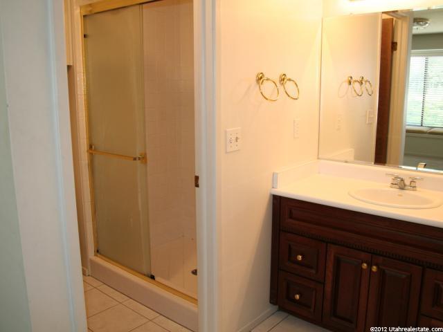 2512 E 1950 N, Layton, UT 84040 — photo 7