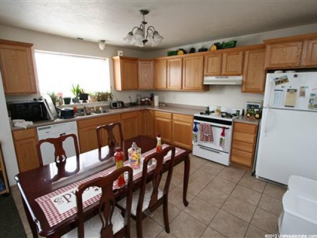 144 N 100 W, Nephi, UT 84648 — photo 4
