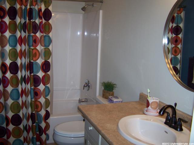 156 W 1875 N, North Ogden, UT 84414 — photo 9