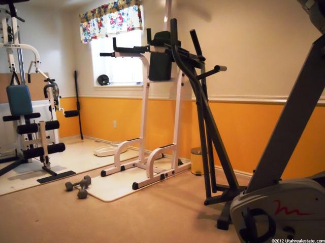 2720 E Kayscreek Dr N, Layton, UT 84040 — photo 11