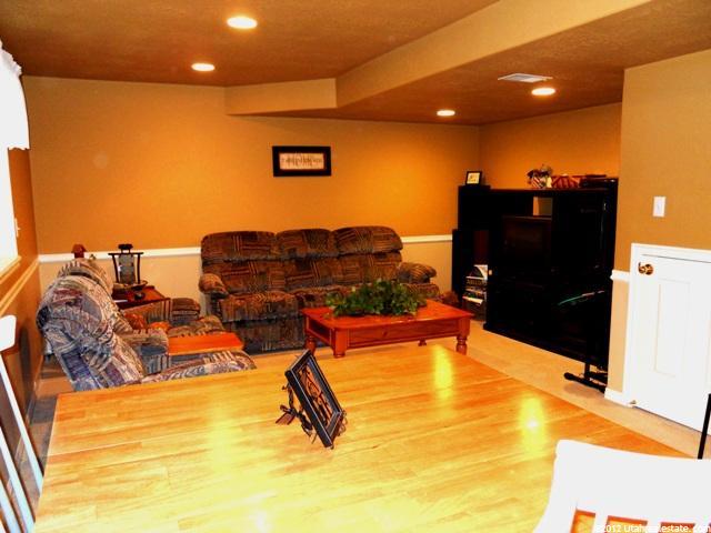 2720 E Kayscreek Dr N, Layton, UT 84040 — photo 7