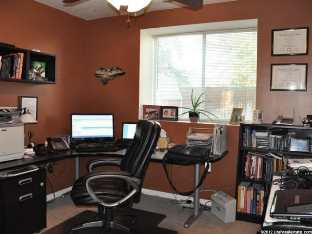 262 W 1850 N, Layton, UT 84041 — photo 12