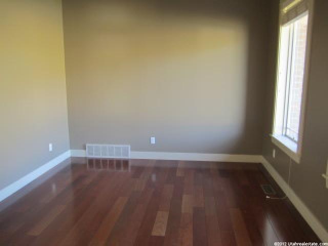 631 S 450 E, Hyde Park, UT 84318 — photo 4