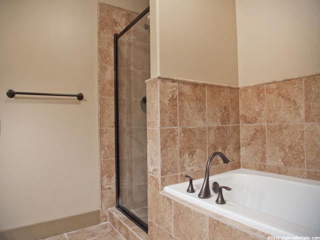 2027 S Tyler View Ln E, Ogden, UT 84401 — photo 9