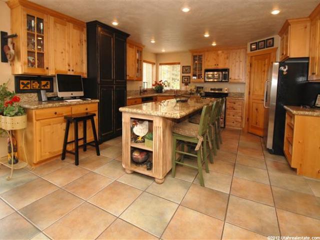 3933 W Saddleback Rd, Park City, UT 84098 — photo 6