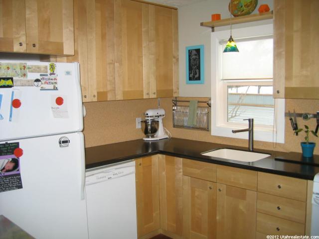 8710 S Center E, Sandy, UT 84070 — photo 3