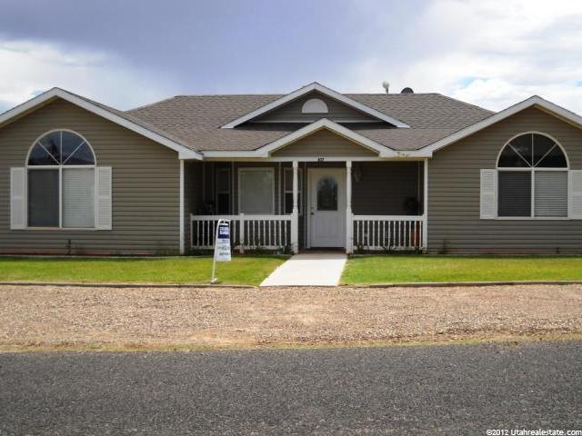 617 Vance Dr, Kanab, UT 84741 — photo 2