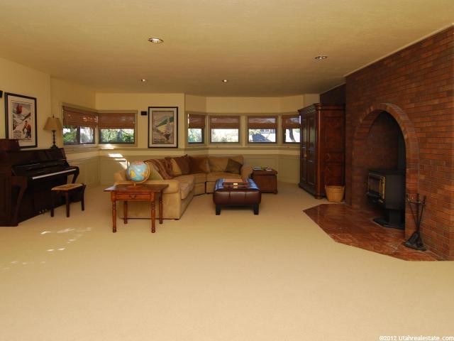 1664 E Darling, Ogden, UT 84403 — photo 4