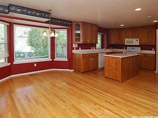 723 Deer View Cir, Fruit Heights, UT 84037 — photo 3