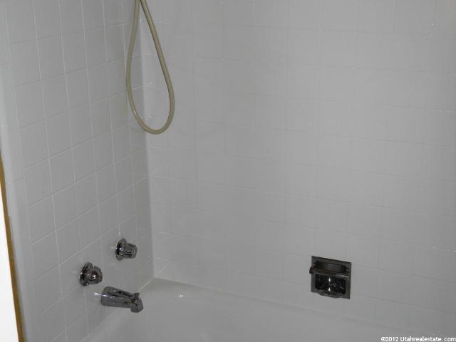 2606 S Taylor Ave E, Ogden, UT 84401 — photo 2