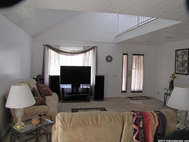 360 Downs Dr, Ogden, UT 84404 — photo 4