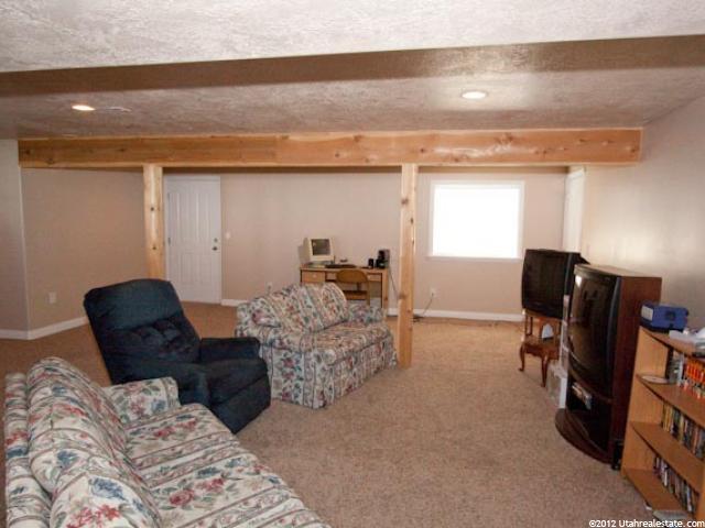 1890 N 2500 W, Farr West, UT 84404 — photo 11