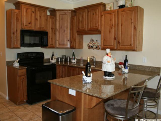 4266 S 1400 E, Holladay, UT 84124 — photo 2