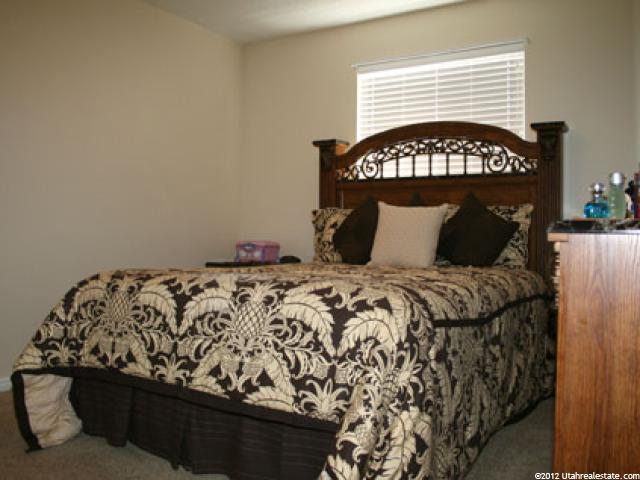 4264 S 1400 E, Holladay, UT 84124 — photo 5