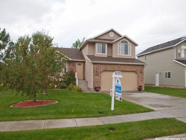 1852 S 500 E, Clearfield, UT 84015 — photo 2