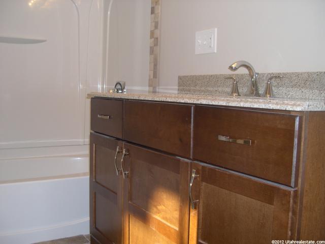 530 E 37th St S, South Ogden, UT 84403 — photo 11