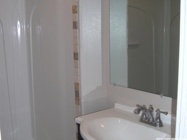 530 E 37th St S, South Ogden, UT 84403 — photo 9