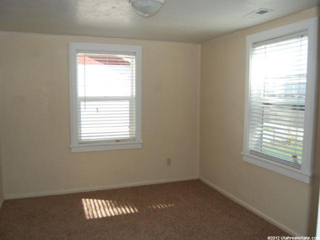 154 S 400 E, Vernal, UT 84078 — photo 2
