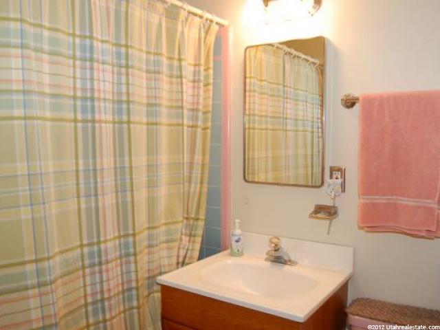 1074 E 4100 S, Ogden, UT 84403 — photo 8