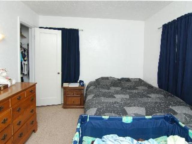715 Cowley Dr, Layton, UT 84041 — photo 9