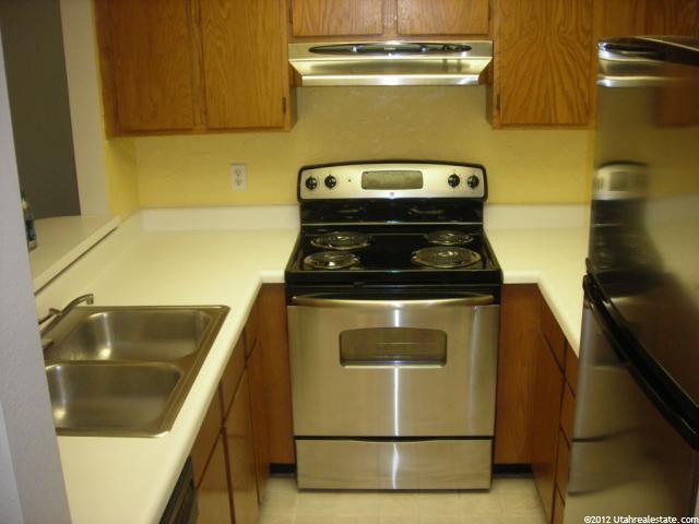 985 E Springcrest Ct S #10, Midvale, UT 84047 — photo 3